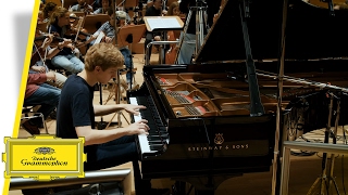 Jan Lisiecki - Urbanski about Chopin and Jan´s interpretation (Interview)