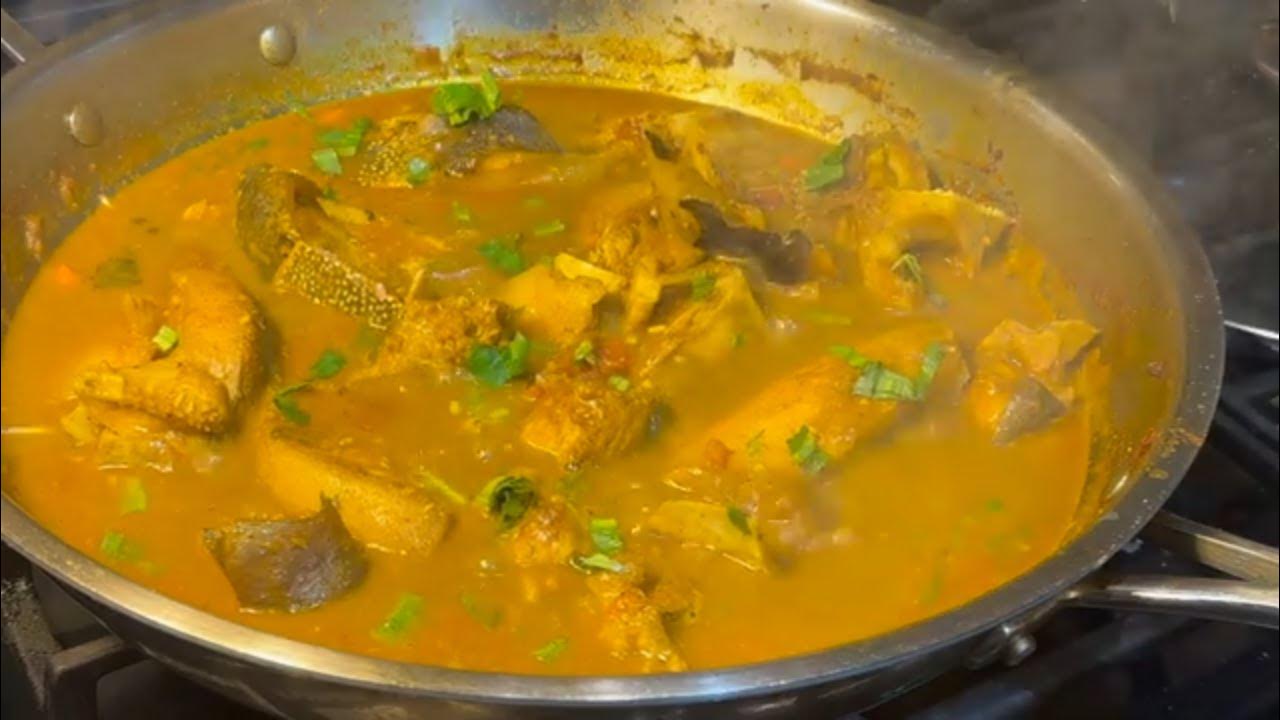 Cooking Guyana Gilbaka fish curry YouTube