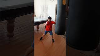 Работа на мешке | Билол, 9 лет | Учимся | Punch bag workout | Bilol, 9 y.o. | learning