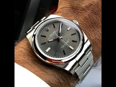 EWC review of the Rolex Oyster 