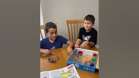 Up, up and away - Snap Circuits (our first video)