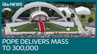 Huge crowds at Dublin’s Phoenix Park for Pope Francis Mass