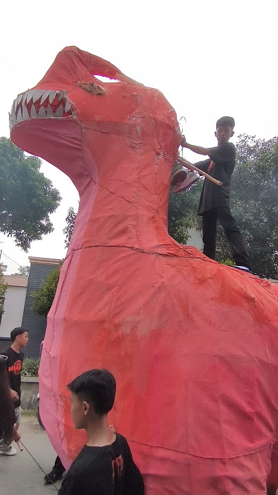 Dinosaur Carnival Has a Tamer 🤭 #carnaval #parade #drumband