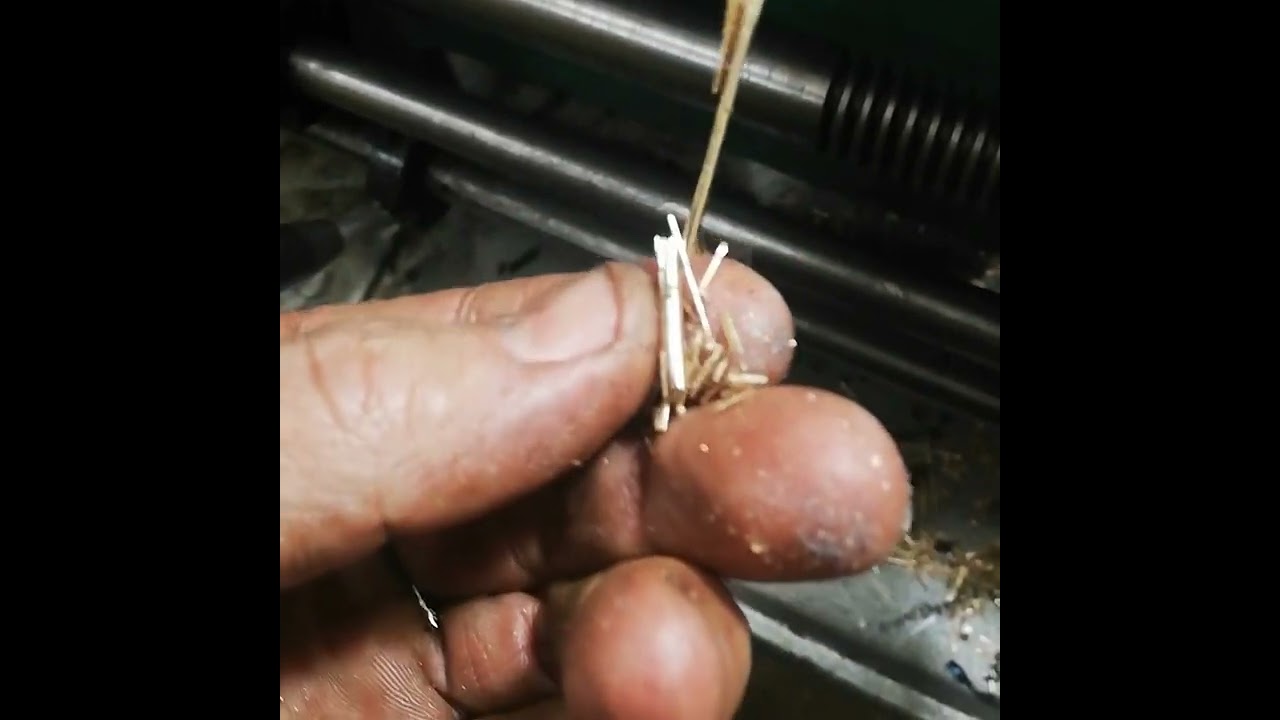 rozwiercanie tulejki rozwiertakiem nastawnym na patencie