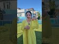 وربنا لسه شايفها حالا انا كنت عايزه استغل الترند عشان لبسه اصفر بس شكلي اتحسدت بجد