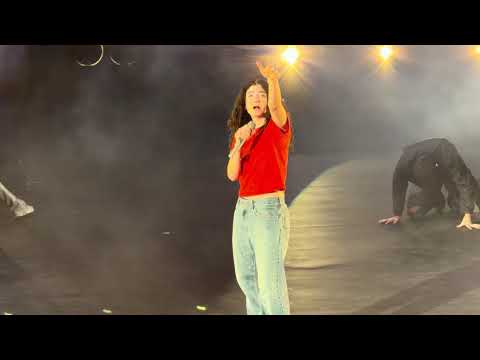 Lorde - Buzzcut Season (Live) 4K