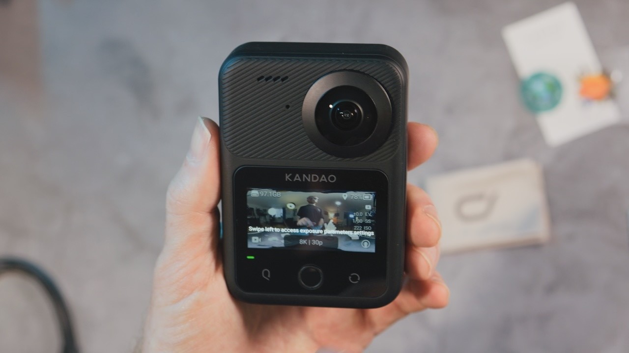 The Insta360 Killer? Kandao QooCam 3 Ultra 8K Review - YouTube