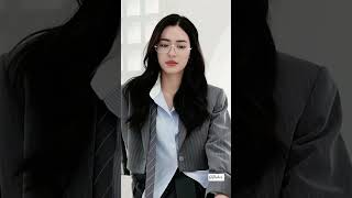 Lingling Isnt Beauty Shes The Whole Universe In One Face