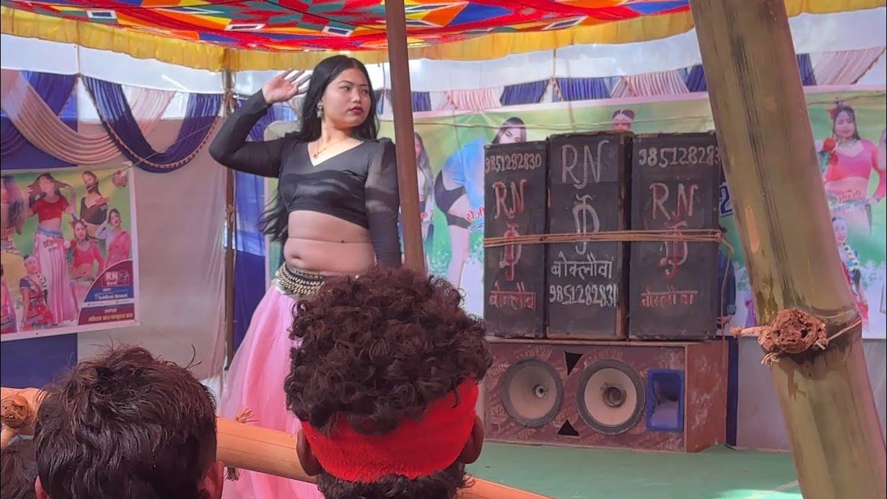 New Vojpuri Item Dance | Balamuwa k balam 😱😱