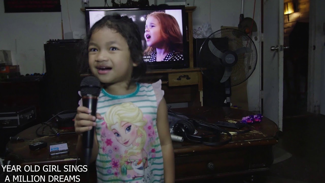 3 YEAR OLD LITTLE GIRL SINGS "A MILLION DREAMS" - YouTube