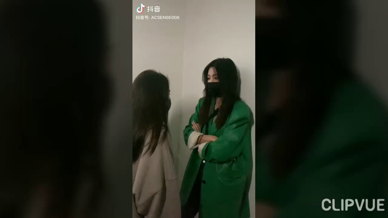 Tik Tok Bách Hợp - 百合 - Bảo Bối Cùng Chỵ Về Nhà Đi