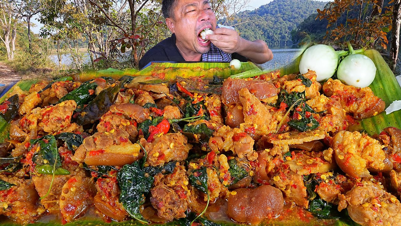 คั่วแห้มขาหมูเลาะ สูตรเข้มข้นเผ็ดร้อนขึ้นหัว-10-12-2025-