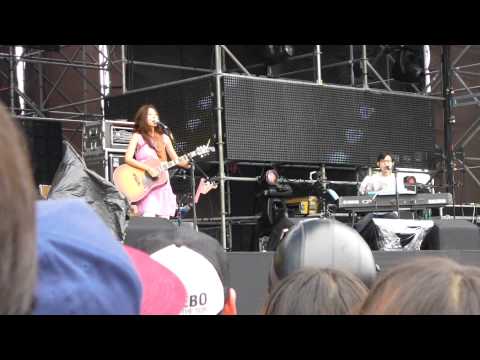 陳綺貞-吉他手@大彩虹音樂節2011 10 10