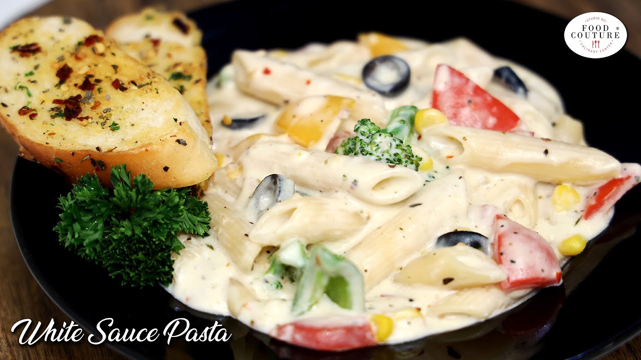 Pasta in White Sauce | White Sauce Pasta Hindi Recipe Restaurant Style