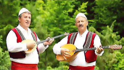 Vëllezërit Lleshi - Nuk nigjon djali me u martu (Official Video HD)