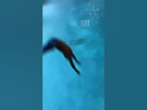 Meek Mill Can Finally Dive 😂 - YouTube