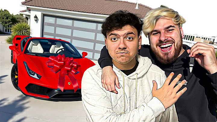 I-am dat un Ferrari cadou (din milă)