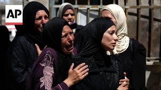Israel strikes in Gaza kill 10 people, including 5 children