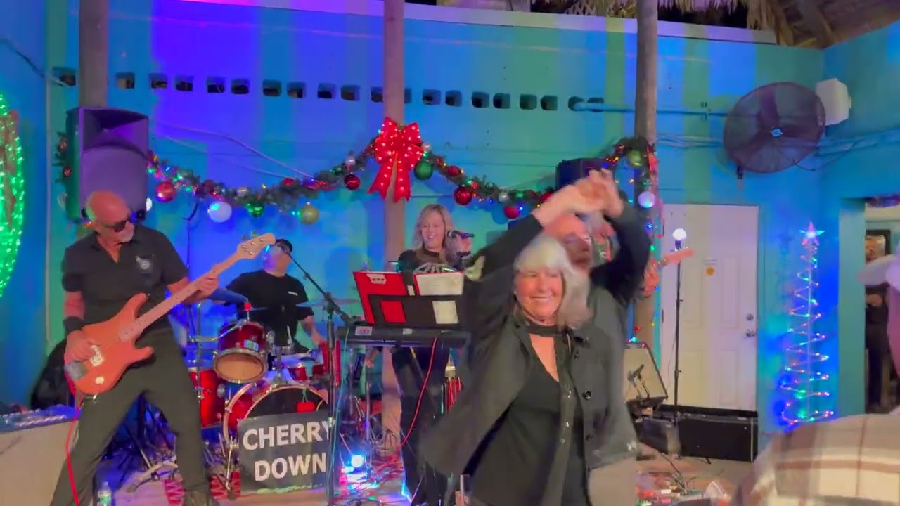 CHERRY DOWN - Saturday's Night Alright For Fighting - Hunkerdown, Cocoa Beach