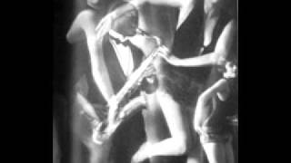King Oliver's Creole Jazz Band Louis Armstrong - Canal Street Blues (1923)