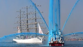 「ダル・ムウォジェジ」大阪寄港