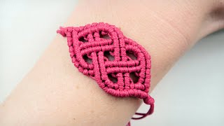 Gothic Macrame Bracelet DIY