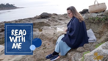READ WITH ME BY THE OCEAN / 30 minutes of real-time reading / ASMR Ocean and Waves Sounds