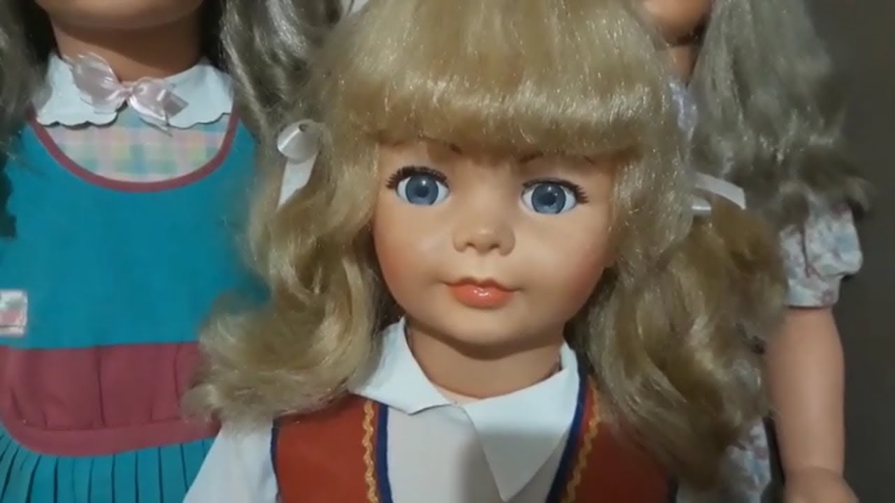 Boneca amiguinha, como colocar o elástico de duas formas by coraline dolls (parte 4) .