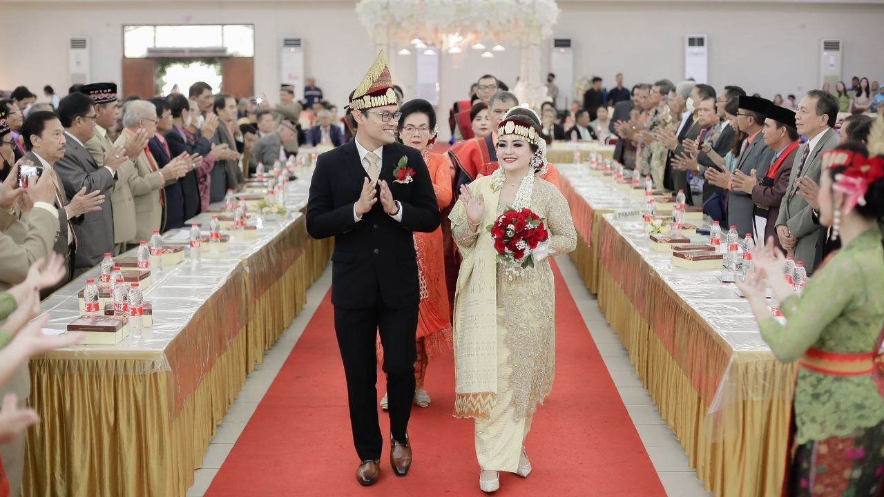 Pernikahan Adat Batak - Tobi & Intang (Highlight Cinematic)