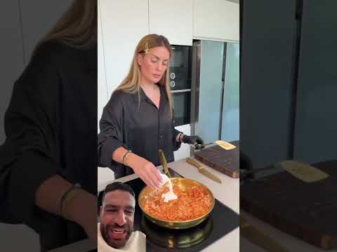 و ده حلو ولا حادق ده يا ست چوليا