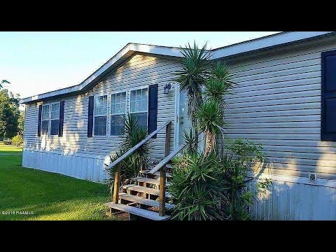 1924 Cummings Street, Opelousas, LA home video tour