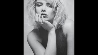 Kim Wilde...Cambodia... ( Live )