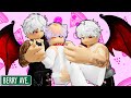 PIZZA DELIVERY BOY KIDNAPPED BY VAMPIRE TWINS | Roblox gay story 🏳️‍🌈| BERRY AVENUE RP