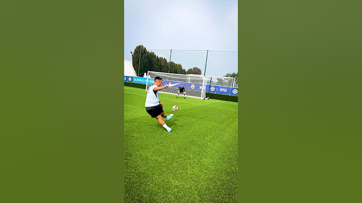 Just Lautaro Martinez destroying our keeper for 25 seconds straight