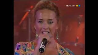 картинка: Жанна Фриске – Ла ла ла & За четыре моря & Где-то летом (Шахтёр - Чемпион! 2005)