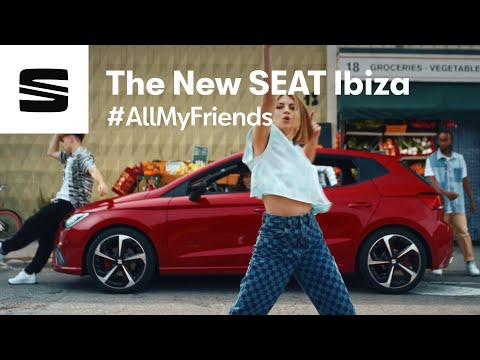 Video: Seat Ibiza Sedan Menghidupkan Jacuzzi Kreatif di Tangan Artis Perancis Benedetto Bufalino