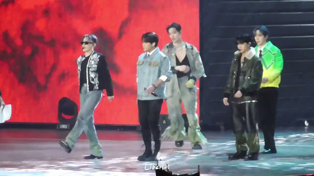 Fancam] 231129 MAMA Awards JAPAN ATEEZ 'Crazy Form ' - YouTube