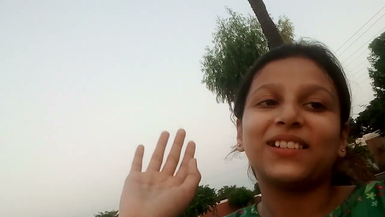 Walk krny k apny chasky r in badlon ko dekhny ka apna Maza,greenery ka to apna hi suwad🌴🌳🌄