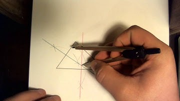 Circumscribe Circle On a Triangle