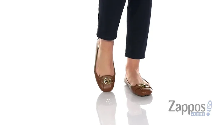 MICHAEL Michael Kors Tracee Moc SKU: 9369271