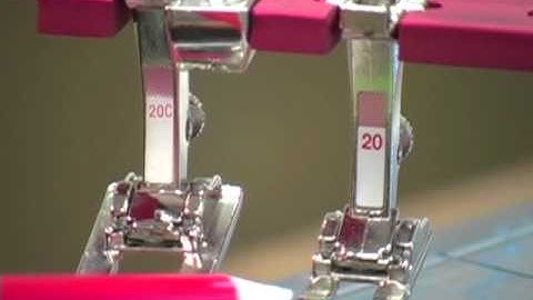 21) BERNINA presser feet -- Open embroidery foot #20/20C
