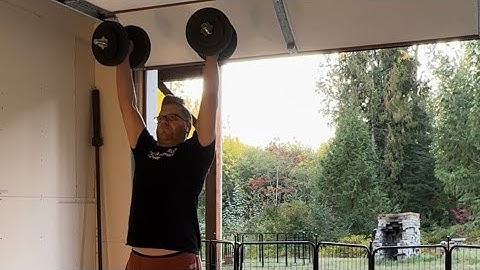 Day 132: Can a lazy 48 year old get back in shape? #overheadpress