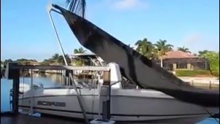 Sunstream Automatic Boat Cover on 4-piling cable lift