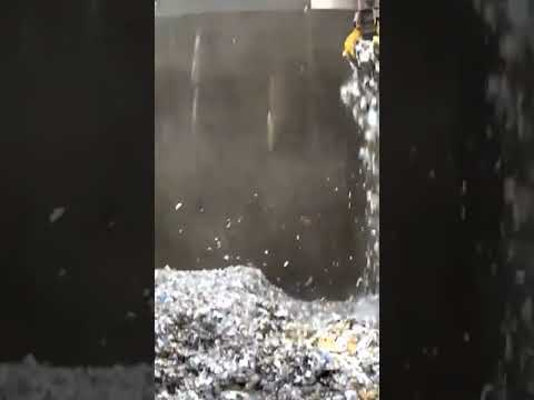 有限会社リアル　
