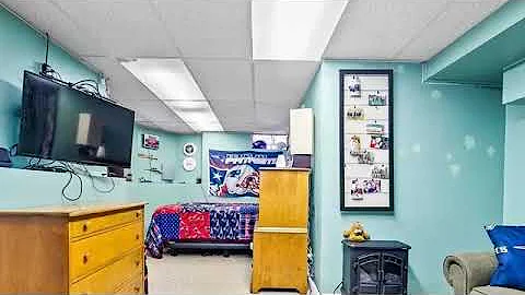 Real estate in Raynham - Single Family property - ...