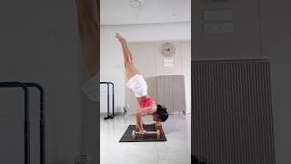 Getting the depth bit by bit🤌🦾 handstand push up, female strength, calisthenics Girls india🇮🇳🦾