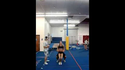 UHM Cody Lippert Stunting