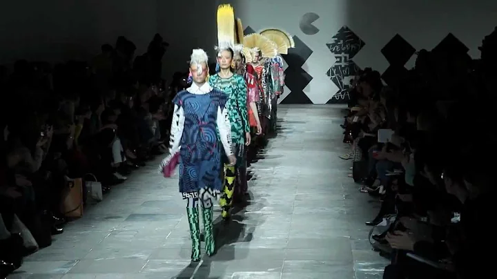 LOUISE GRAY - F/W 2012 FASHION SHOW BY THE UNTITLED MAGAZINE