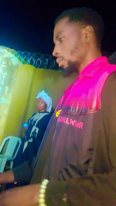 DJ GHETTO ON WHEELS OF STEASE