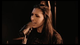 Смотреть клип Unleash The Archers - Awakening